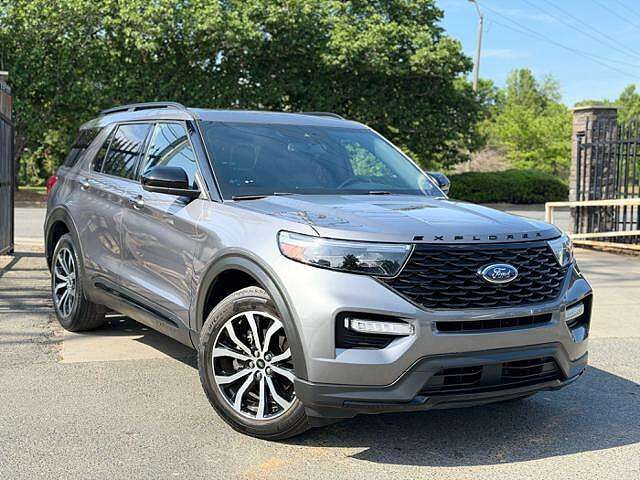 2022 FORD Explorer