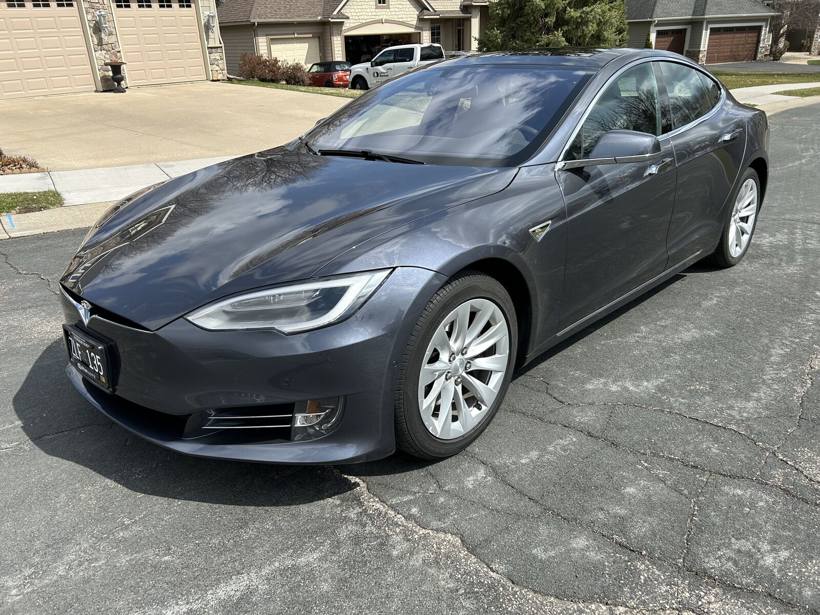 2016 TESLA Model S