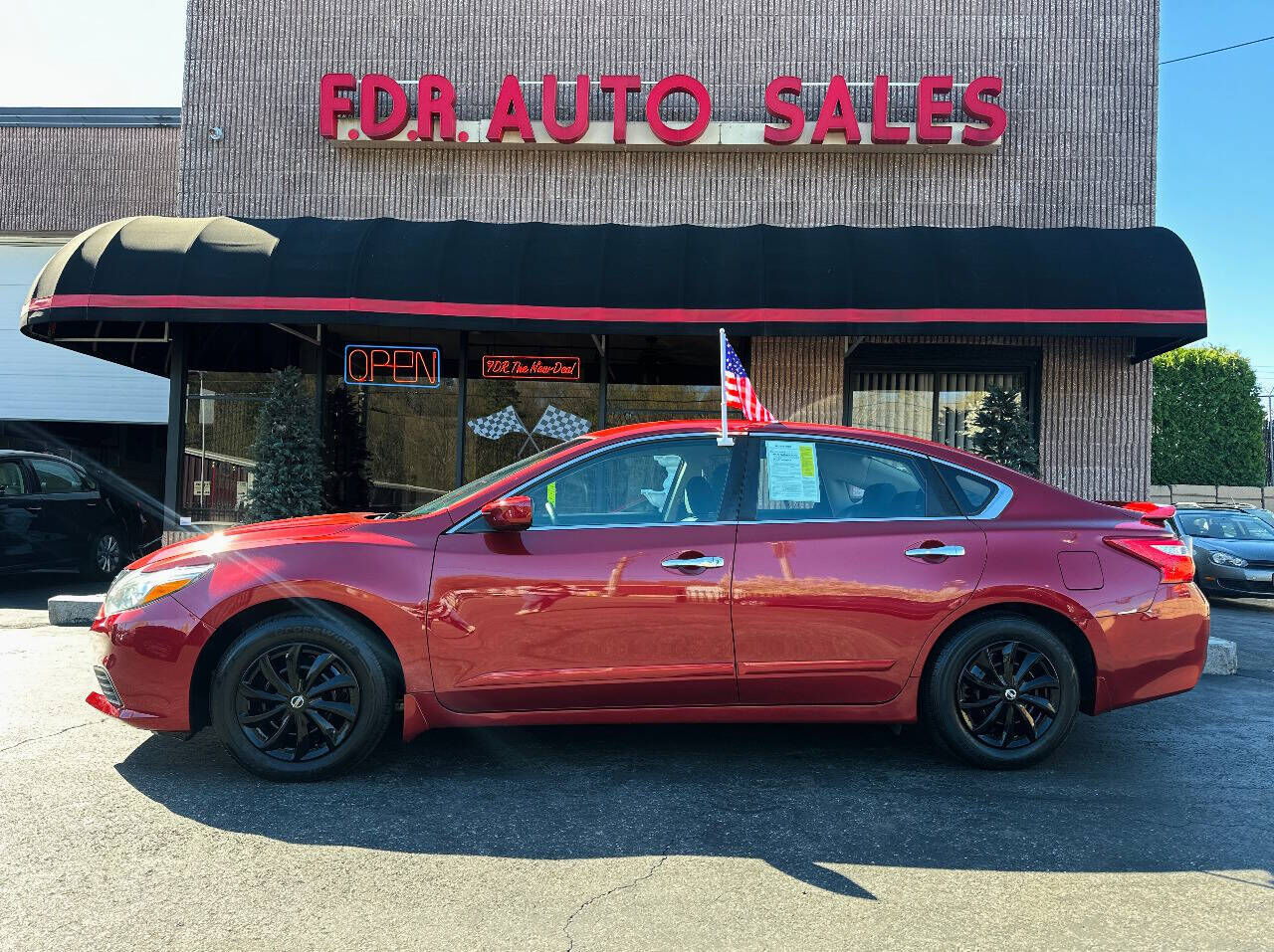 2017 NISSAN Altima