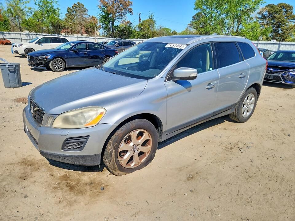 2013 VOLVO XC60