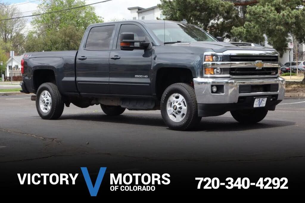 2018 CHEVROLET Silverado