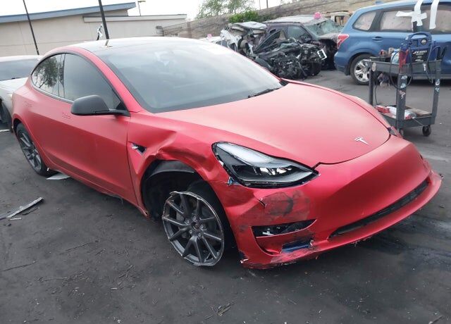 2022 TESLA Model 3