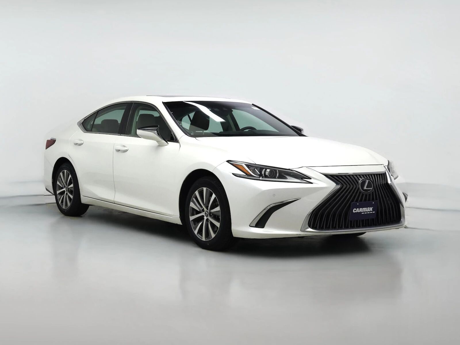 2019 LEXUS ES