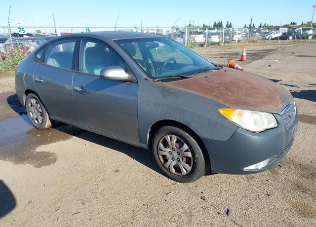 2010 HYUNDAI Elantra