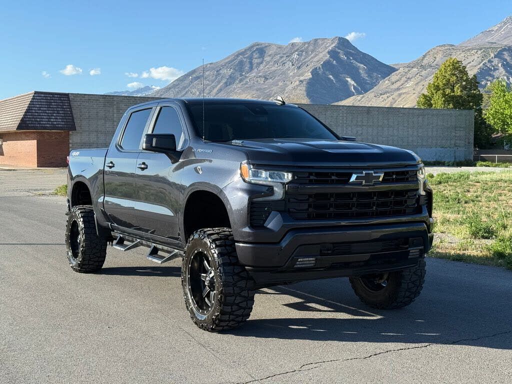 2023 CHEVROLET Silverado