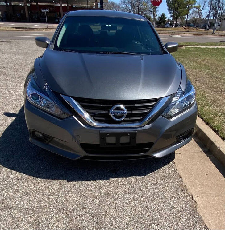 2017 NISSAN Altima