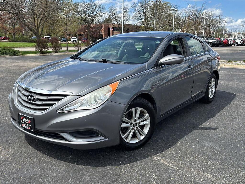2012 HYUNDAI Sonata