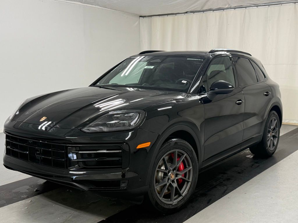 2026 PORSCHE Cayenne