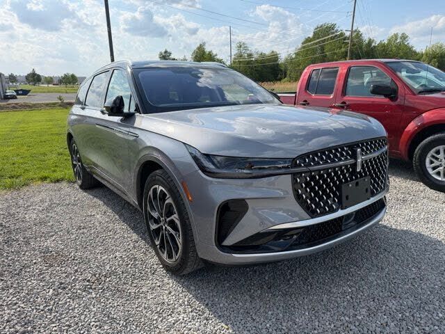 2025 LINCOLN Nautilus