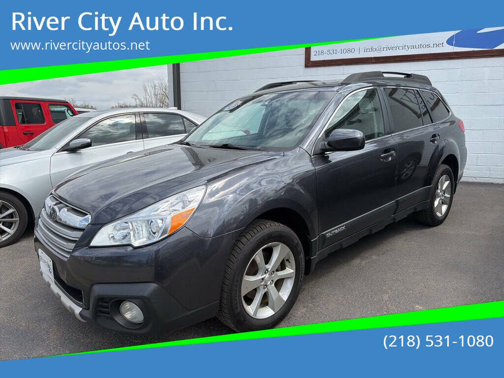 2013 SUBARU Outback