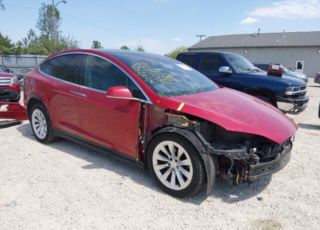 2018 TESLA Model X