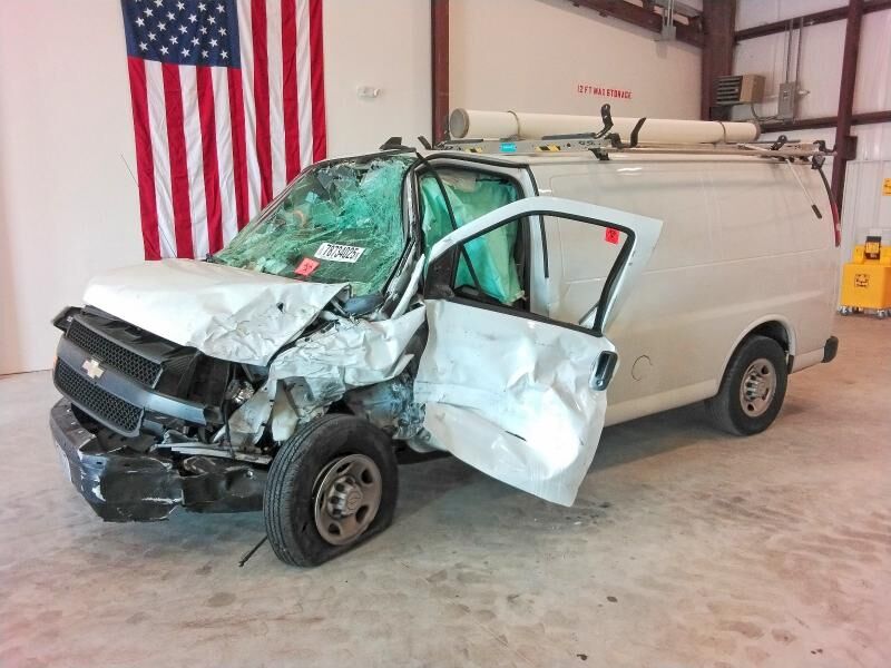 2019 CHEVROLET Express