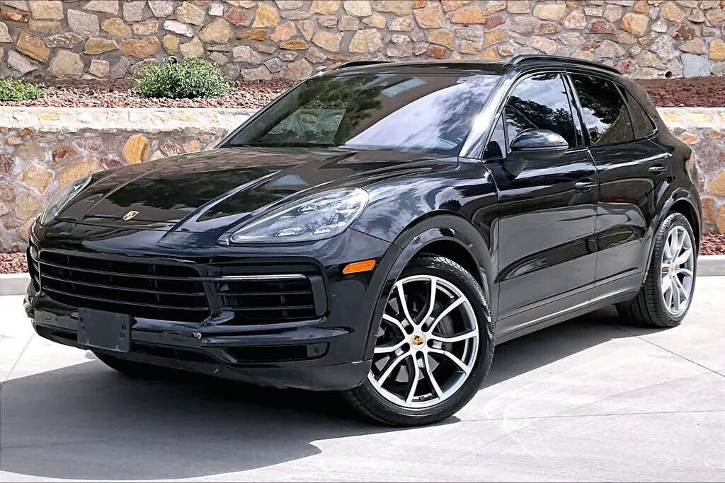 2019 PORSCHE Cayenne