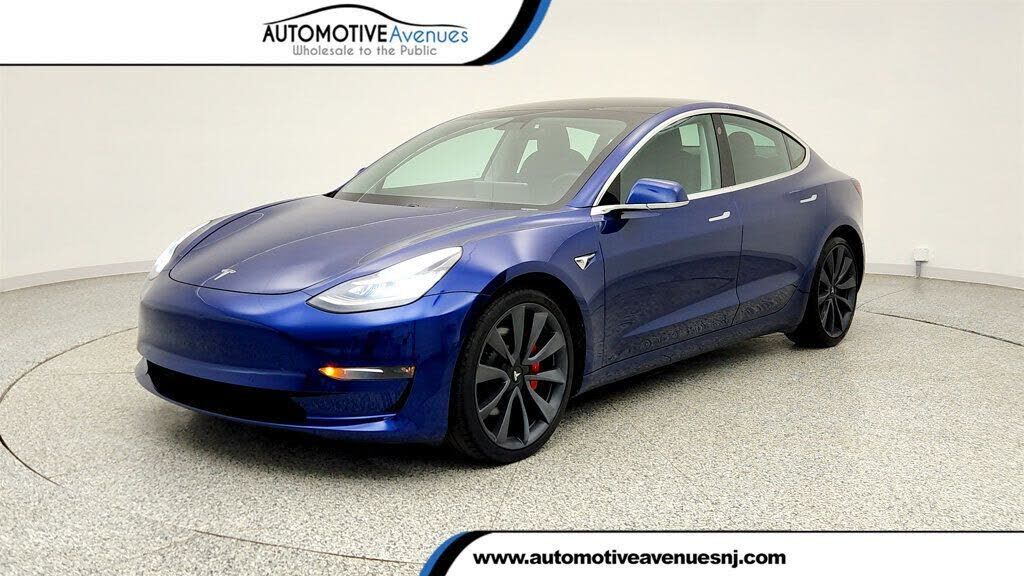 2020 TESLA Model 3