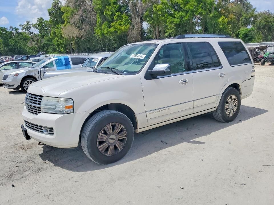 2010 LINCOLN Navigator