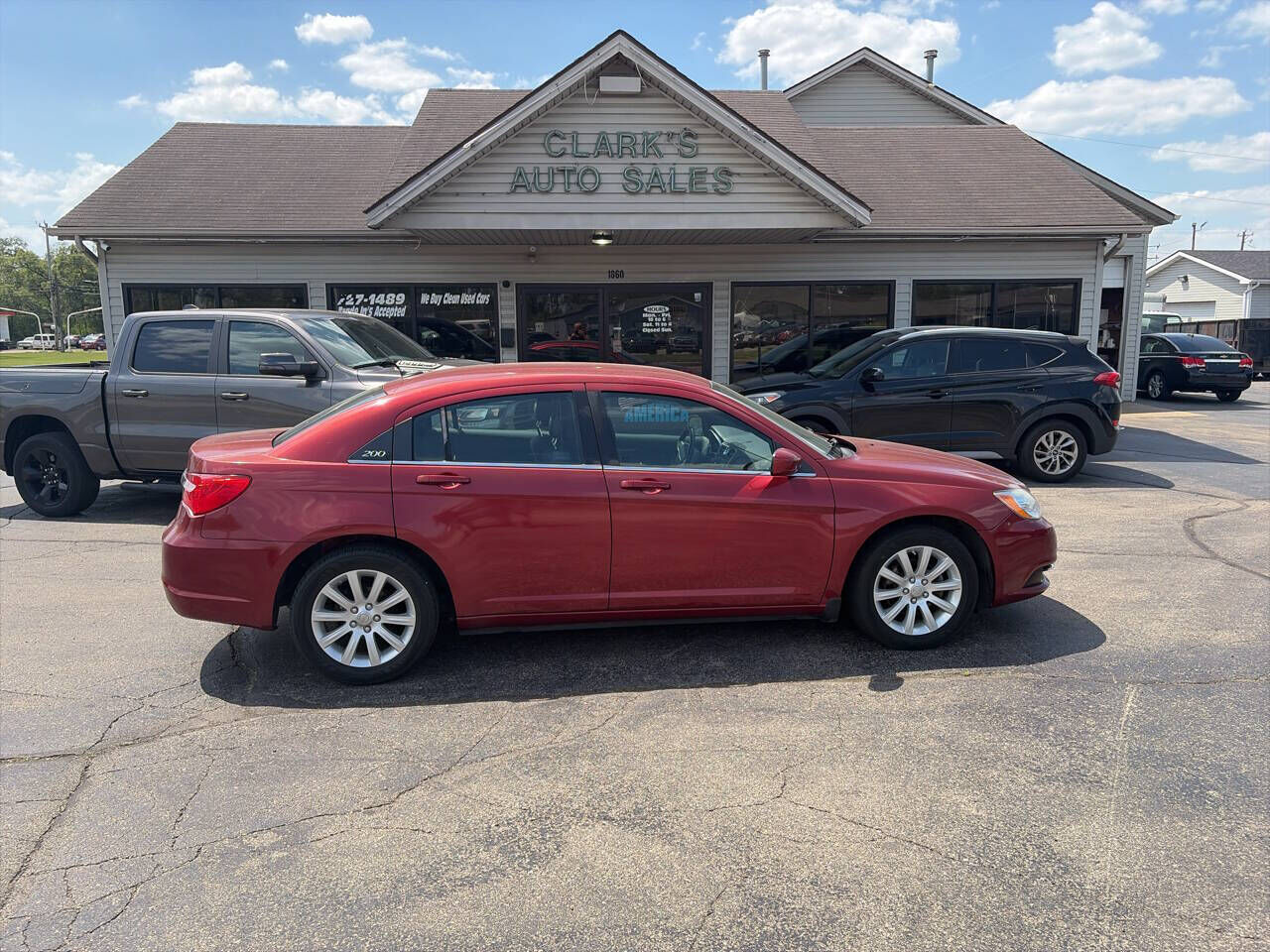 2013 CHRYSLER 200