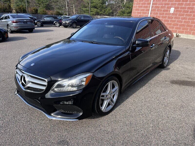 2014 MERCEDES-BENZ E-Class