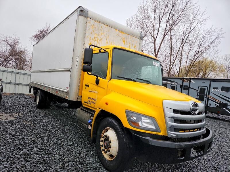 2015 HINO Conventional Type Truck