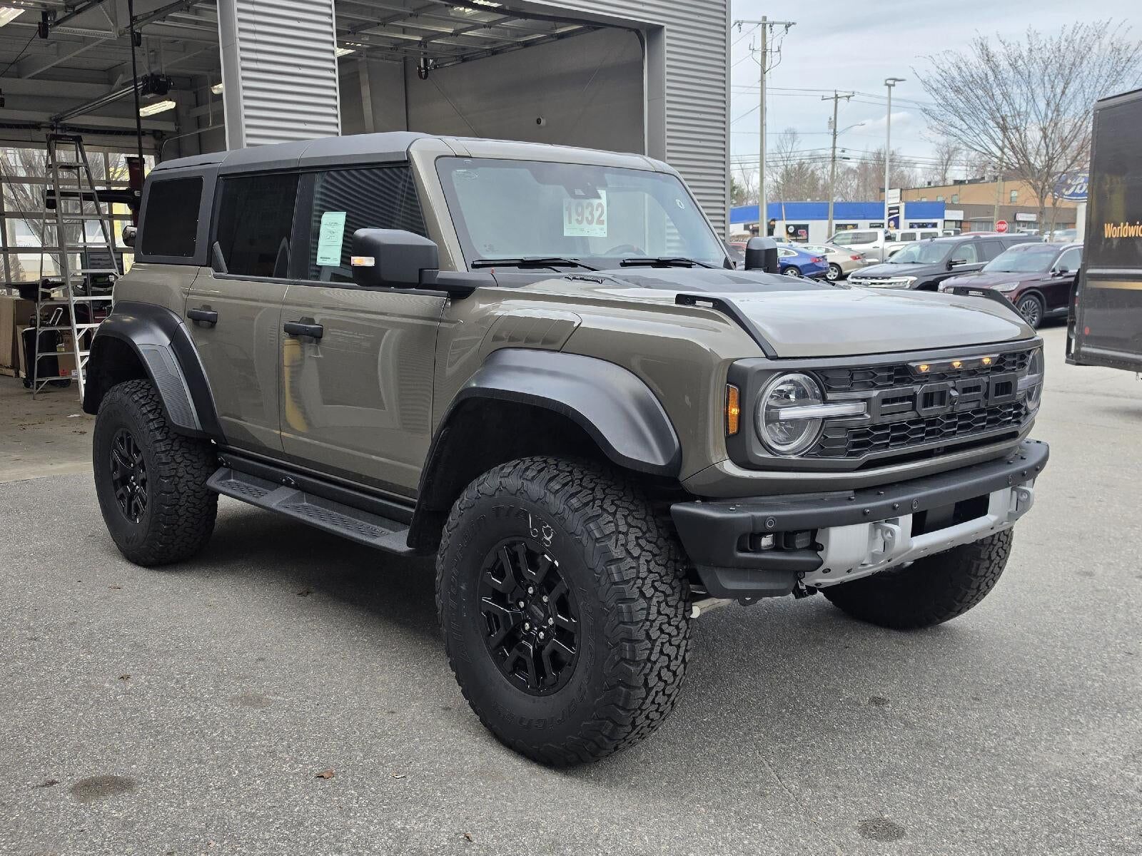2025 FORD Bronco