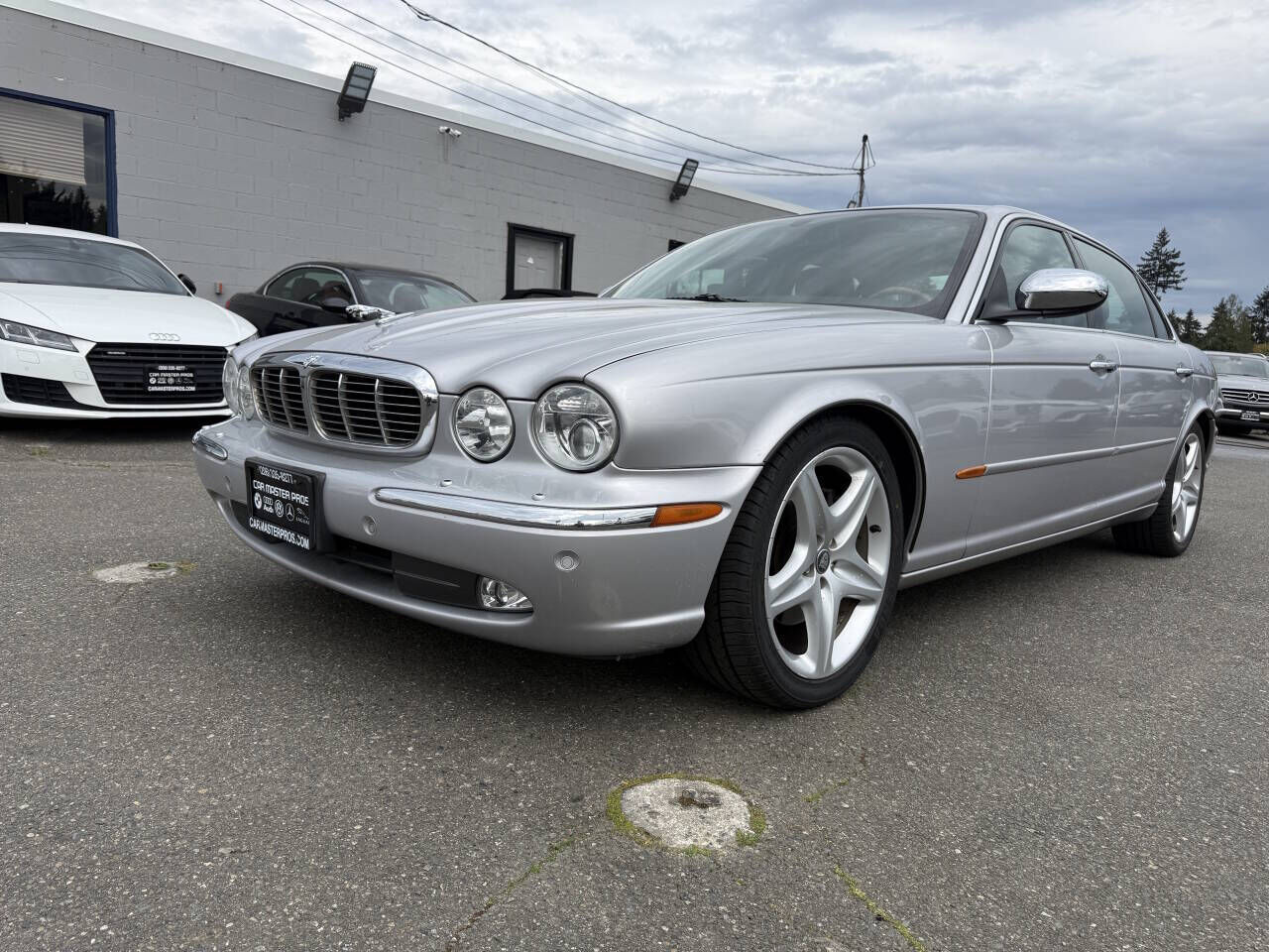 2005 JAGUAR XJ