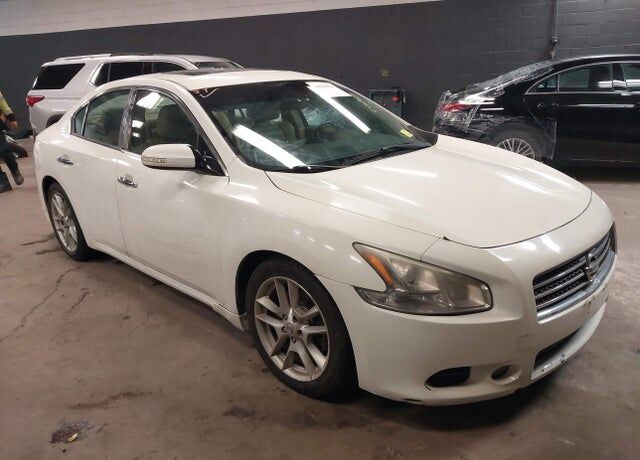 2009 NISSAN Maxima