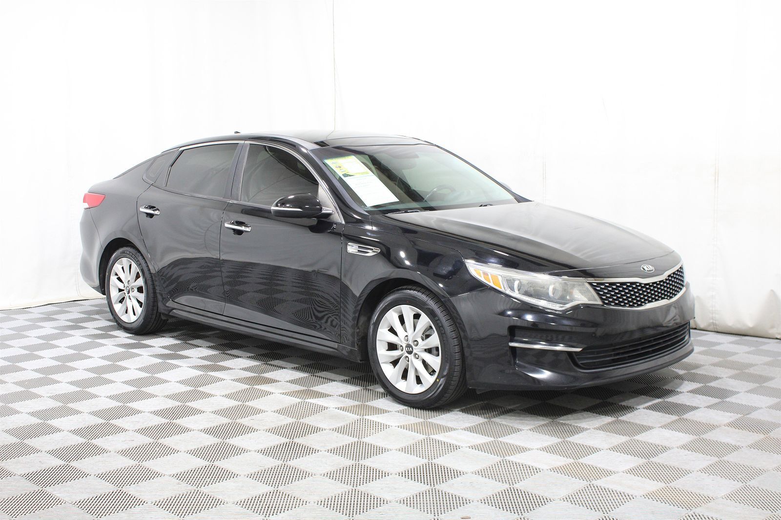 2016 KIA Optima