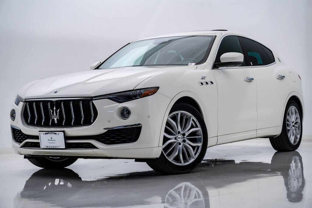2022 MASERATI Levante
