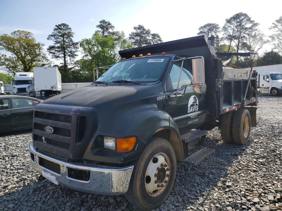 2005 FORD F-650