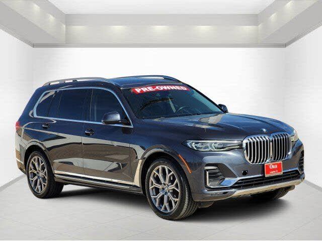 2021 BMW X7
