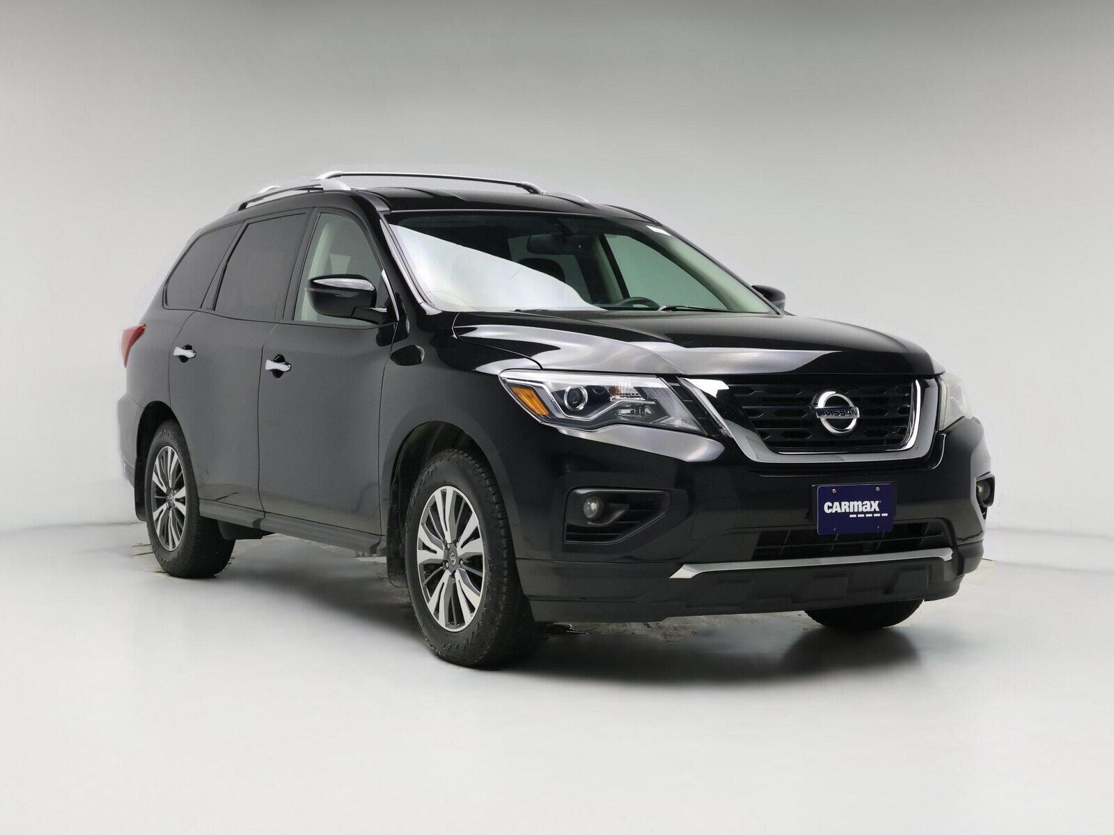2017 NISSAN Pathfinder