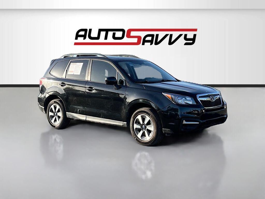 2017 SUBARU Forester