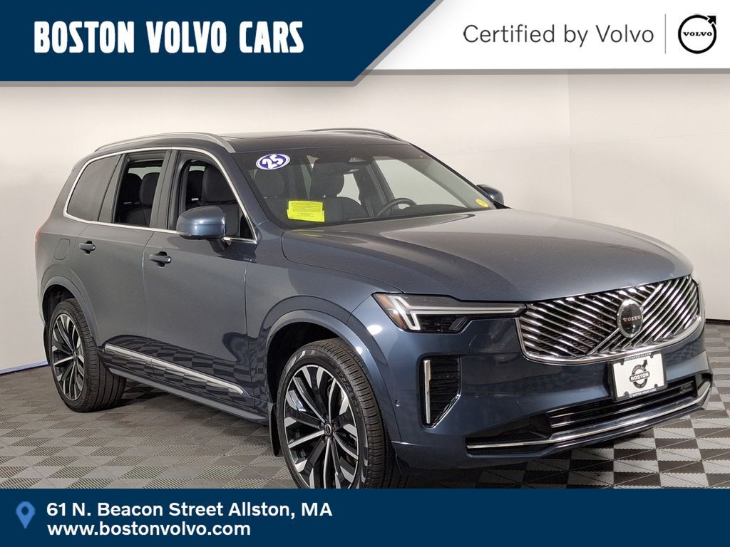 2025 VOLVO XC90