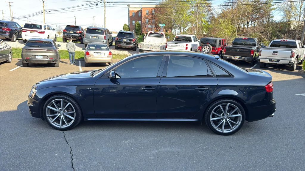 2015 AUDI A4