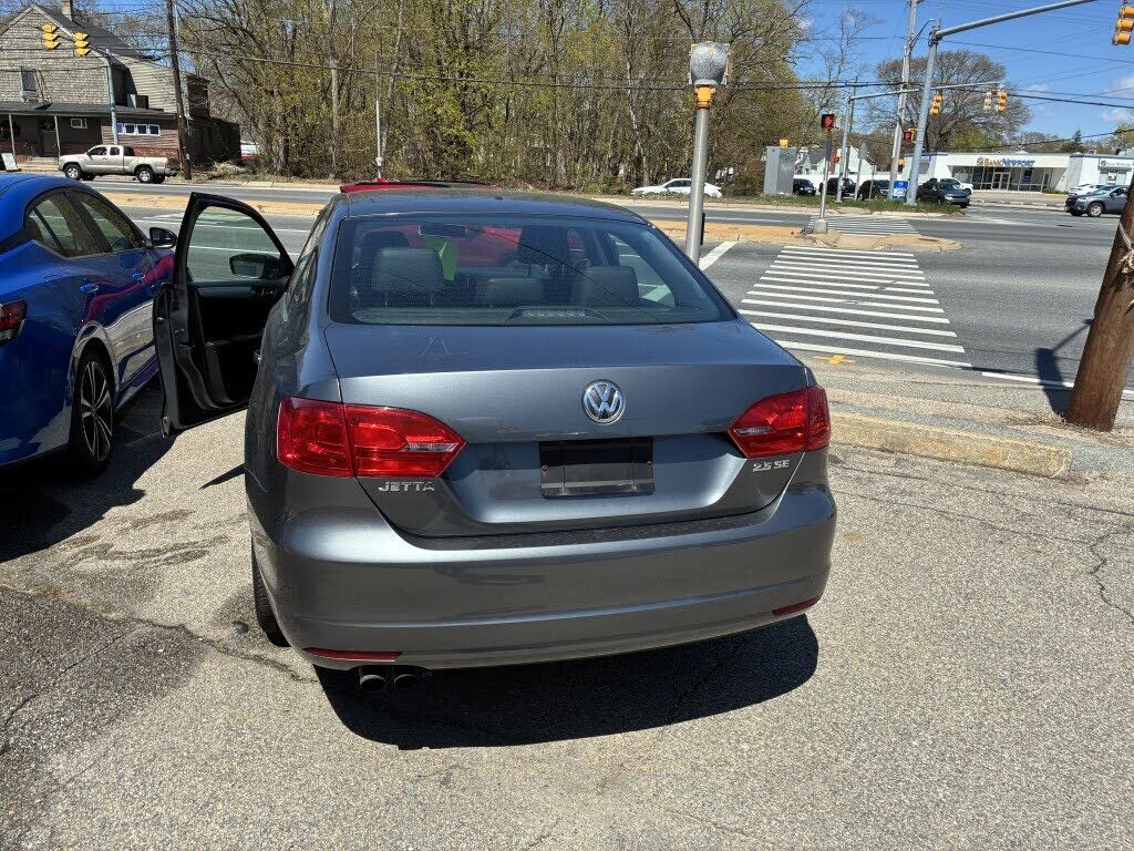 2013 VOLKSWAGEN Jetta