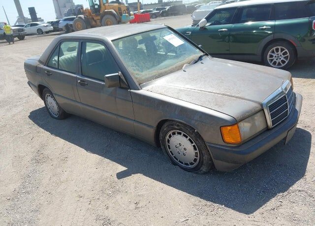 1992 MERCEDES-BENZ 190