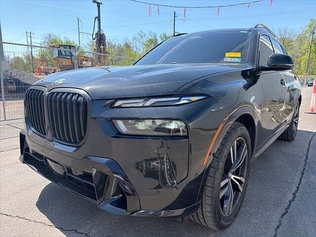 2024 BMW X7