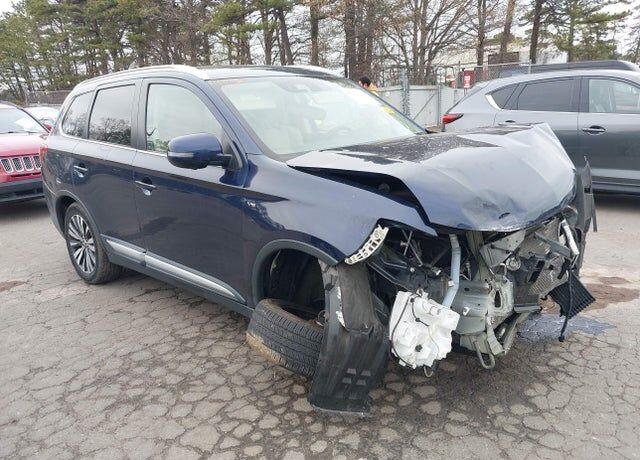 2019 MITSUBISHI Outlander
