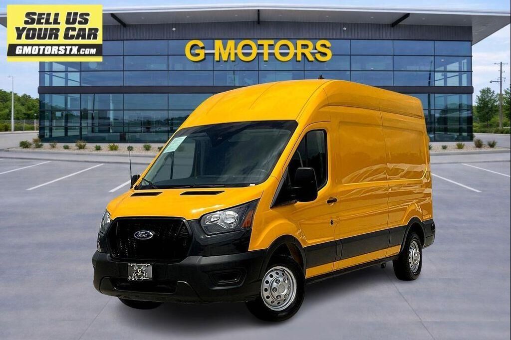 2023 FORD Transit