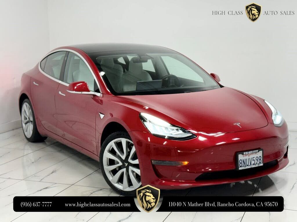 2020 TESLA Model 3
