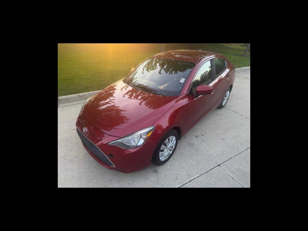 2019 TOYOTA Yaris