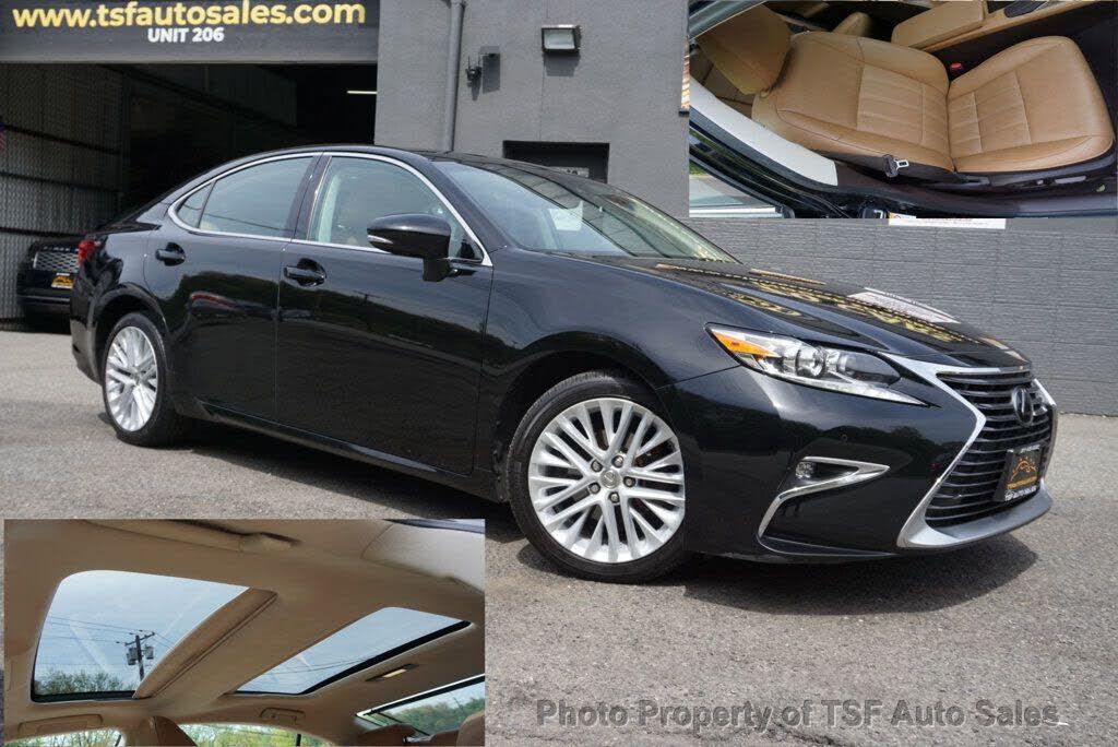 2016 LEXUS ES