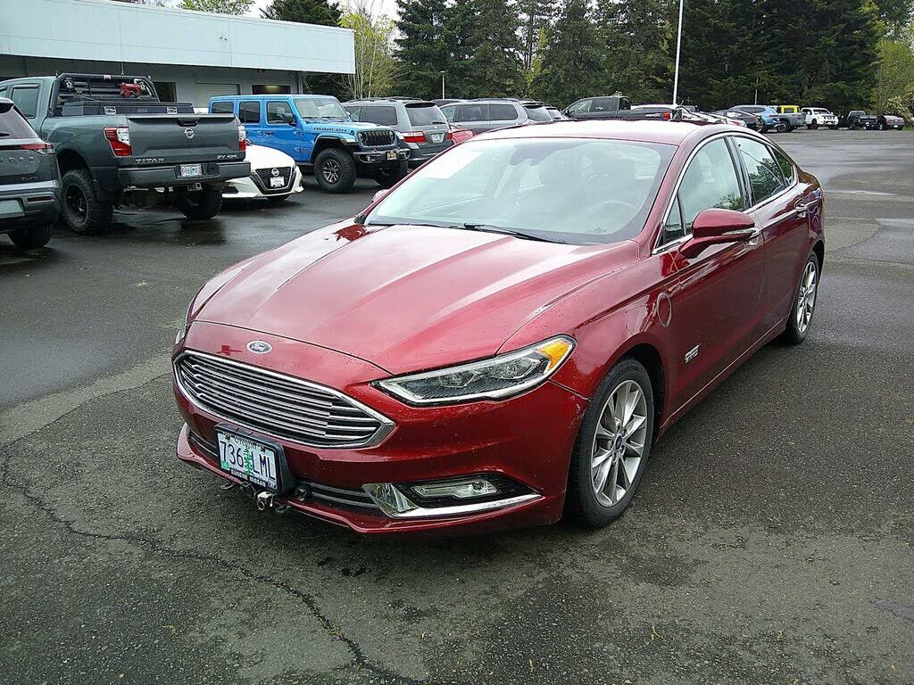 2017 FORD Fusion