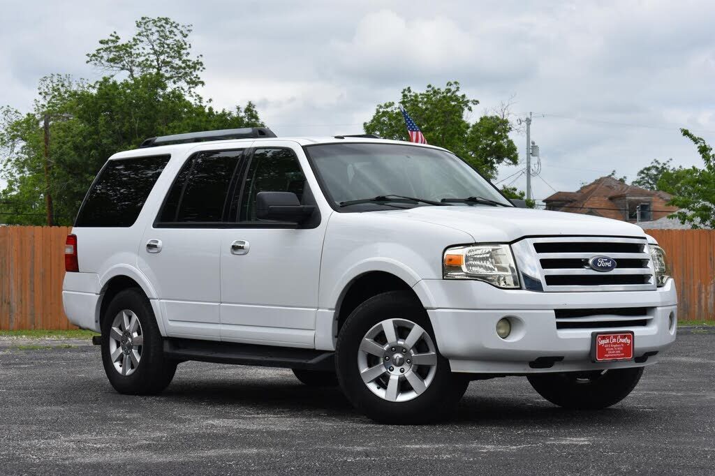 2010 FORD Expedition