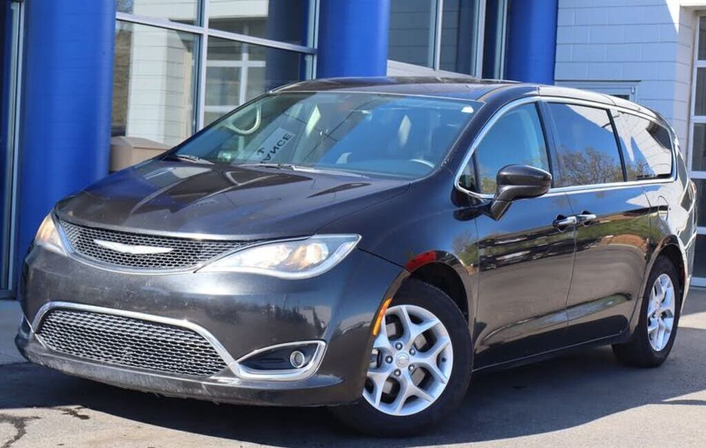 2018 CHRYSLER Pacifica