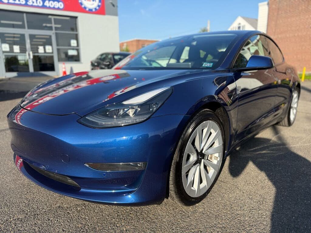 2021 TESLA Model 3