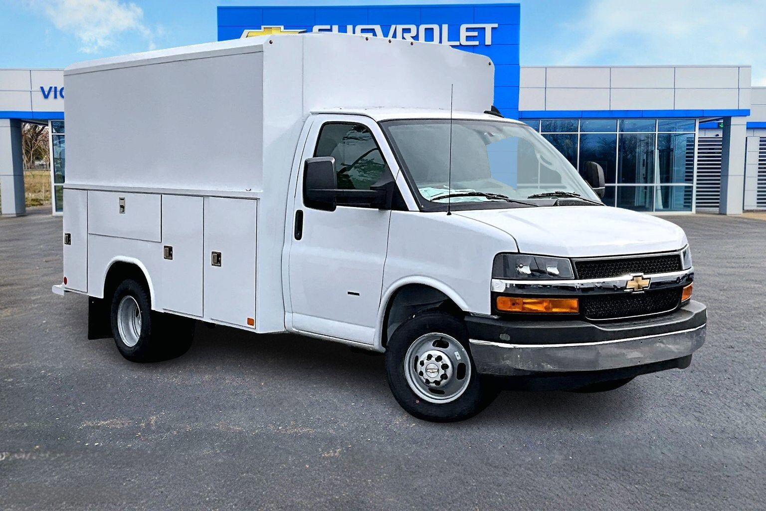 2025 CHEVROLET Express