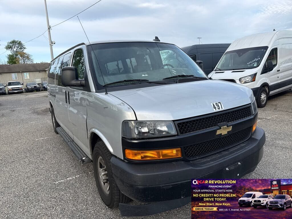 2020 CHEVROLET Express