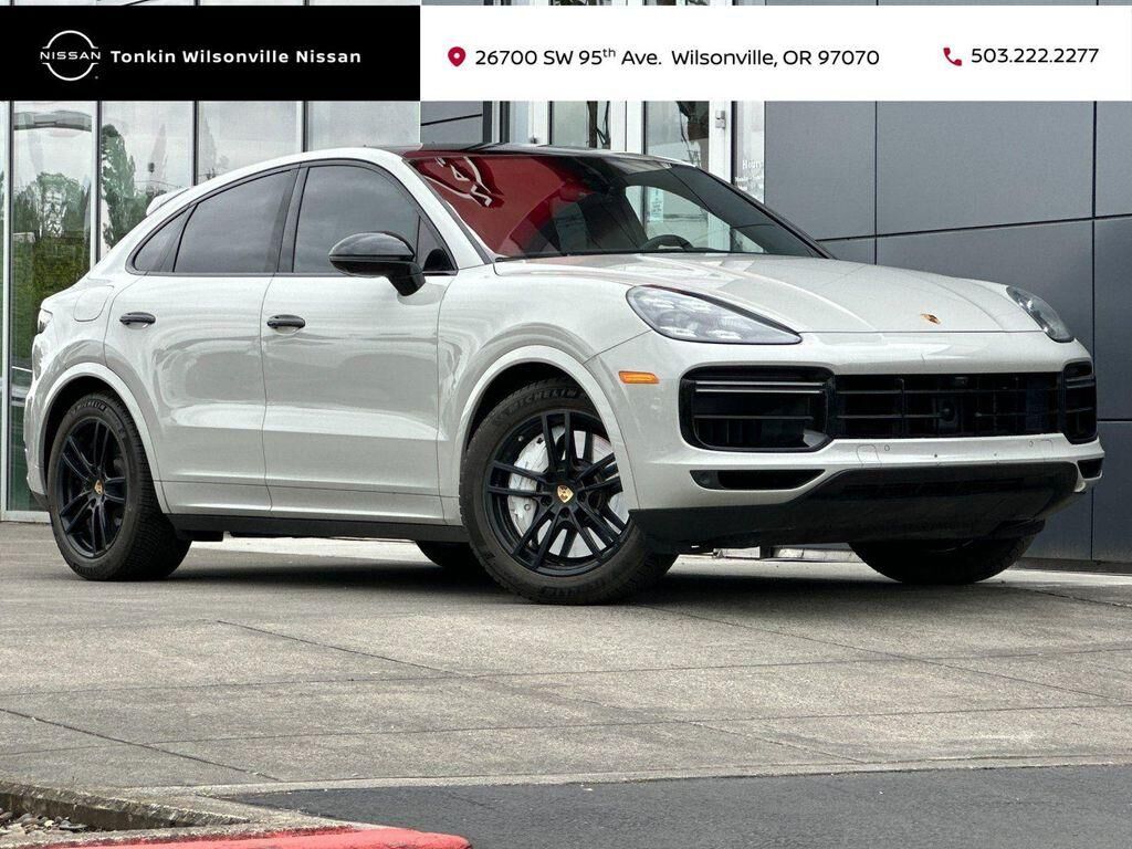 2020 PORSCHE Cayenne