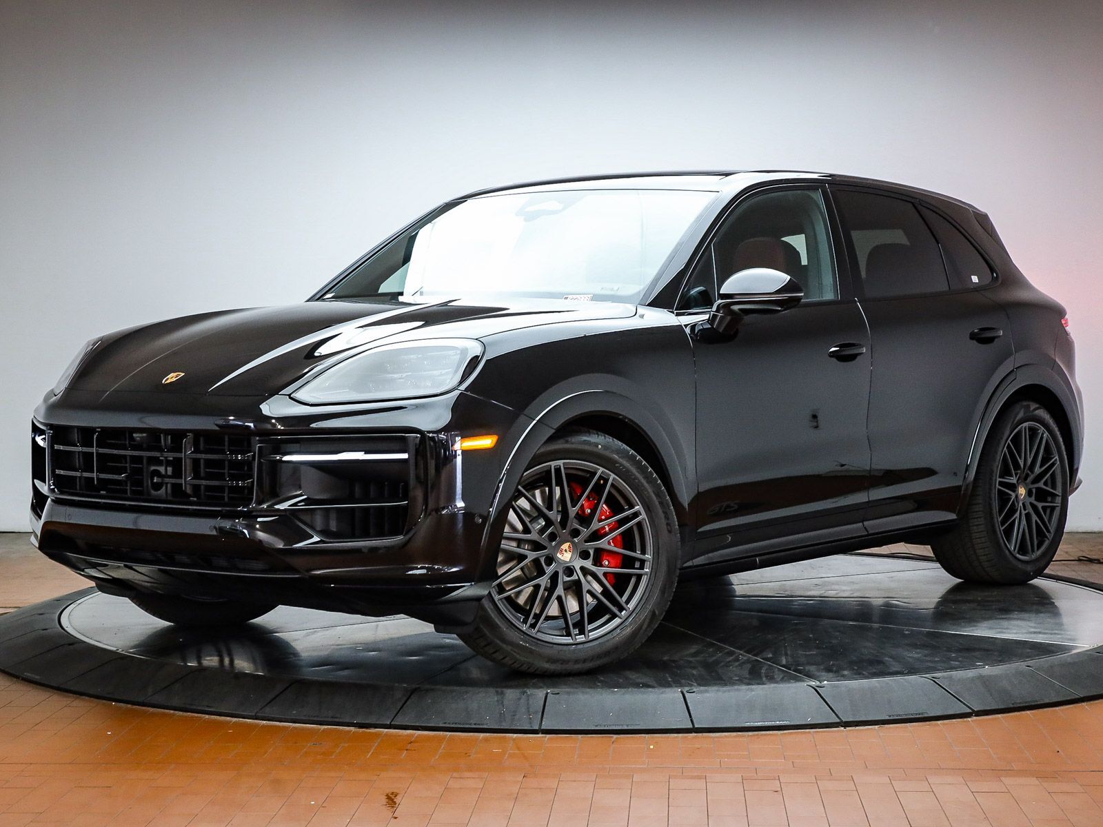 2026 PORSCHE Cayenne