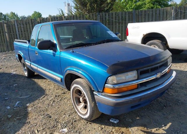 2001 CHEVROLET S-10 Pickup